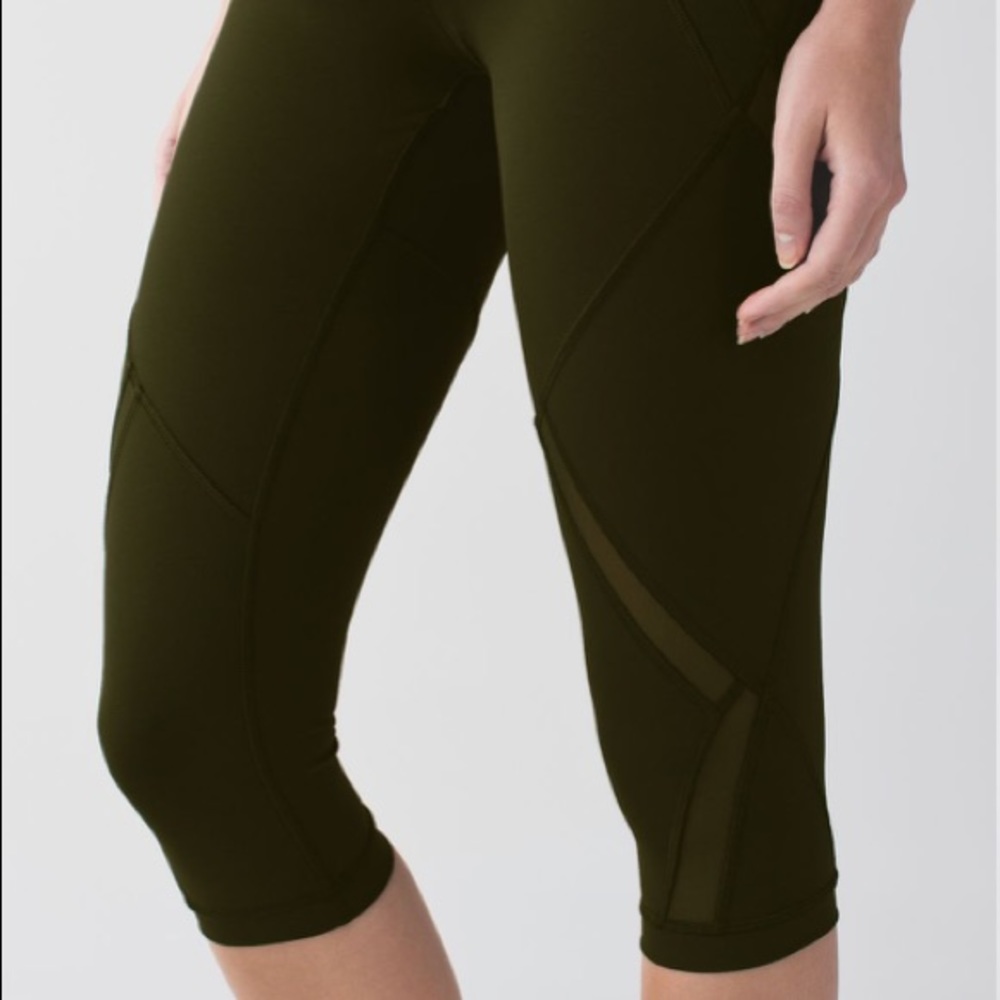 ▪️Lululemon▪️Cool To Street Crop - Picture 3 of 7